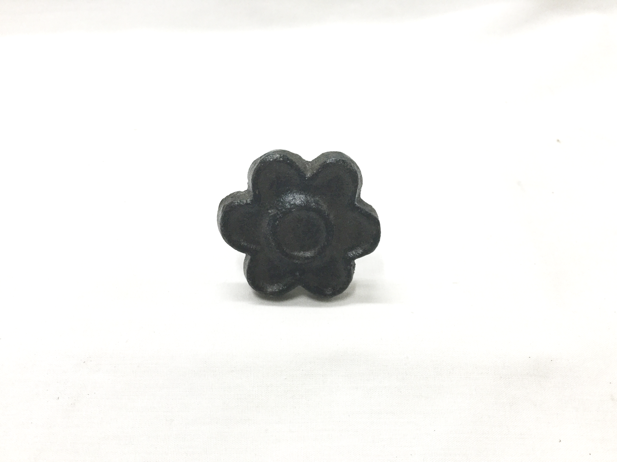 C I Flat Flower Drawer Knob S/12 (1184-2927R)