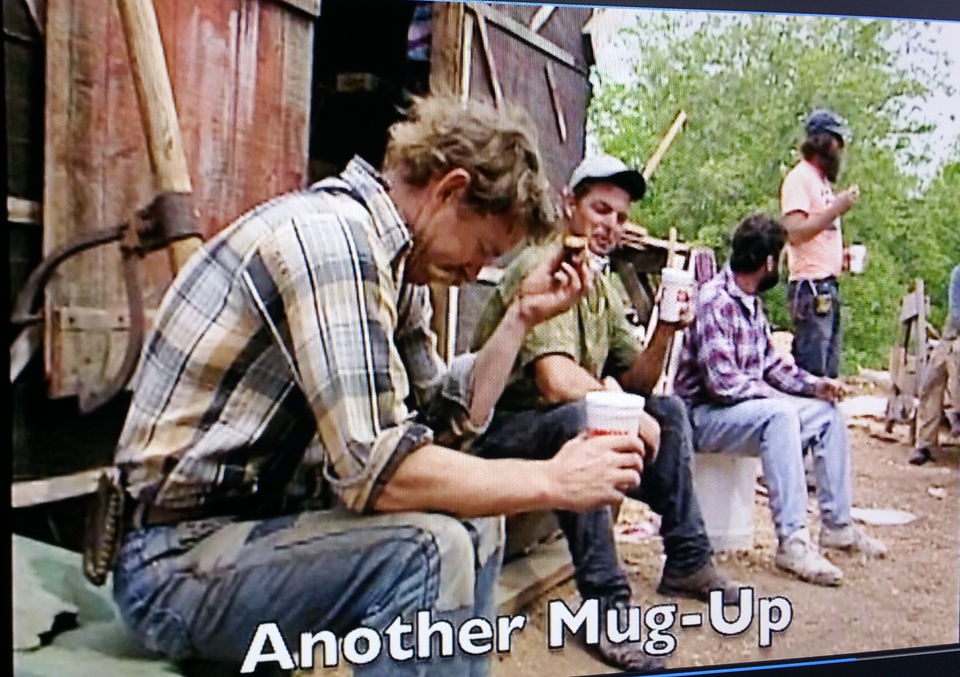 Mug up time for the crew building the Lannon 1998