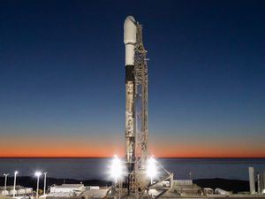 🚨 BREAKING: România a lansat satelitul EMISAR în spațiu – misiune confirmată cu succes🇷🇴