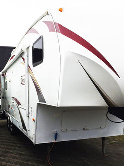 Artist Trailer External 2
