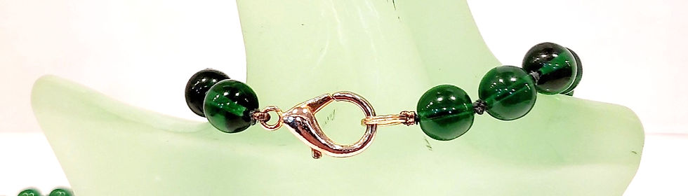 Thumbnail: Green Austrian Vintage Glass Necklace