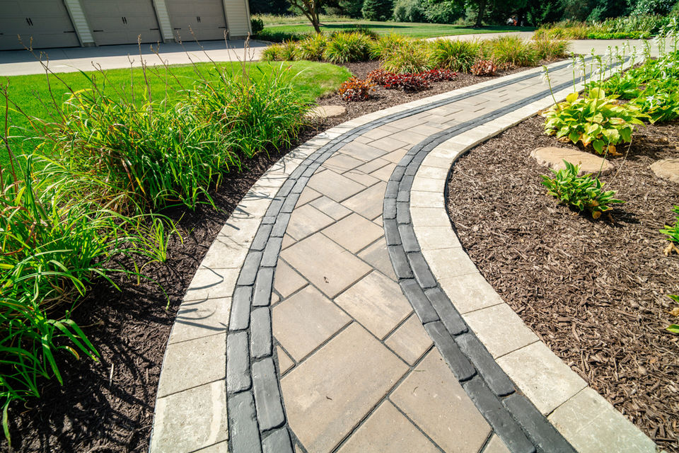 Interlocking paver walkway design in Brighton, MI