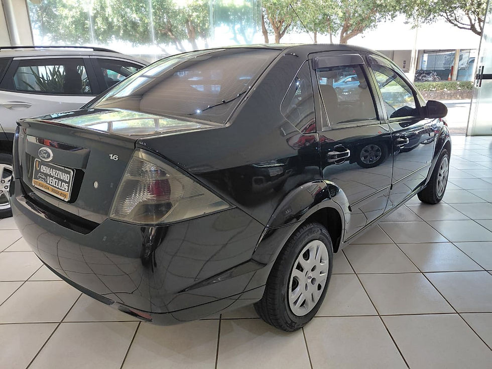 Miniatura: FORD FIESTA SEDAN 1.6 CLASS 2013