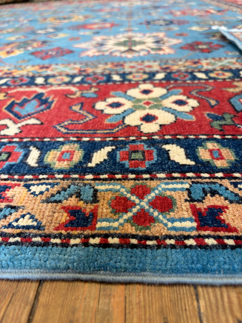 Thumbnail: Medium Kazak 5752