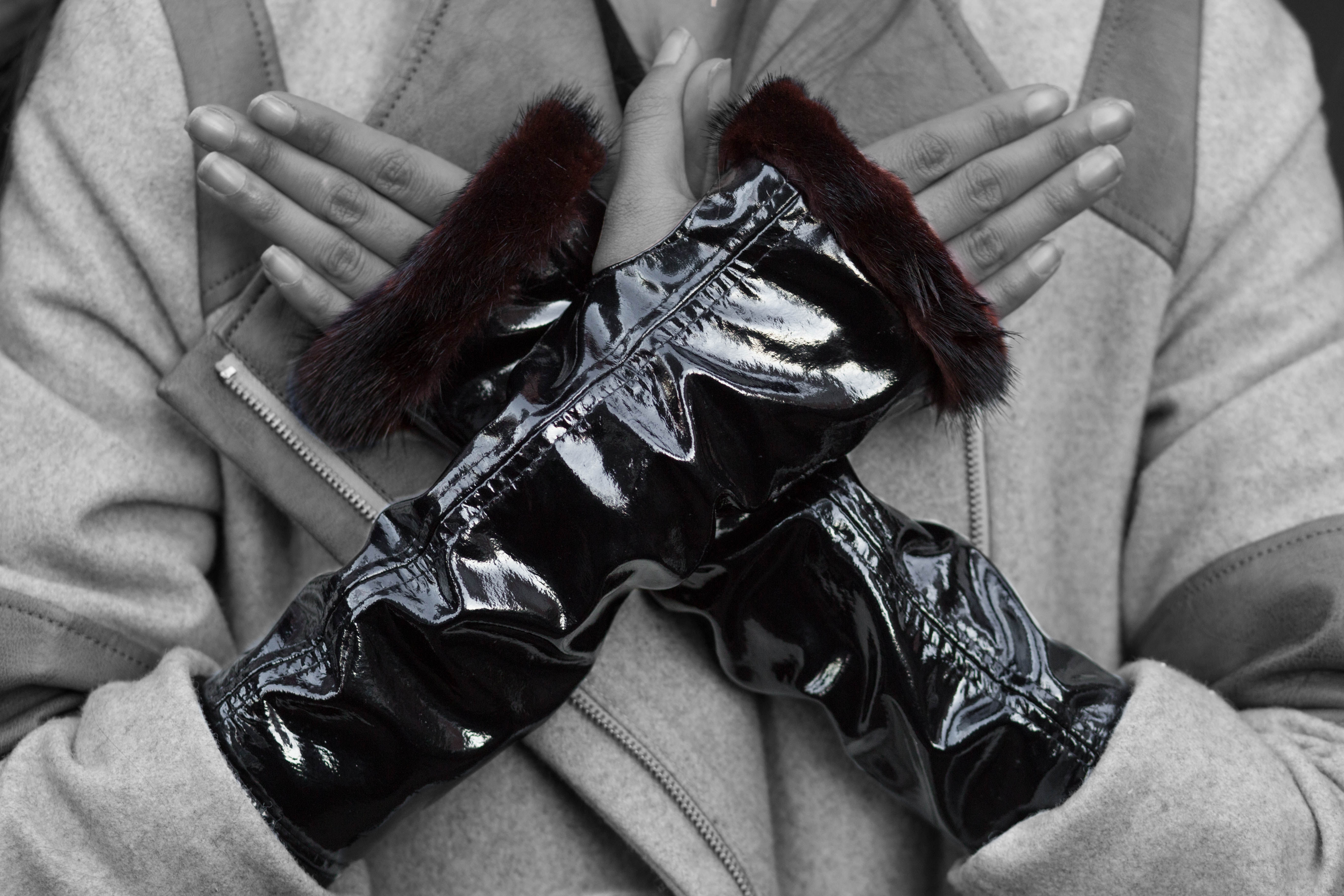 Black Patent Leather Fur-Trim Fingerless Gloves