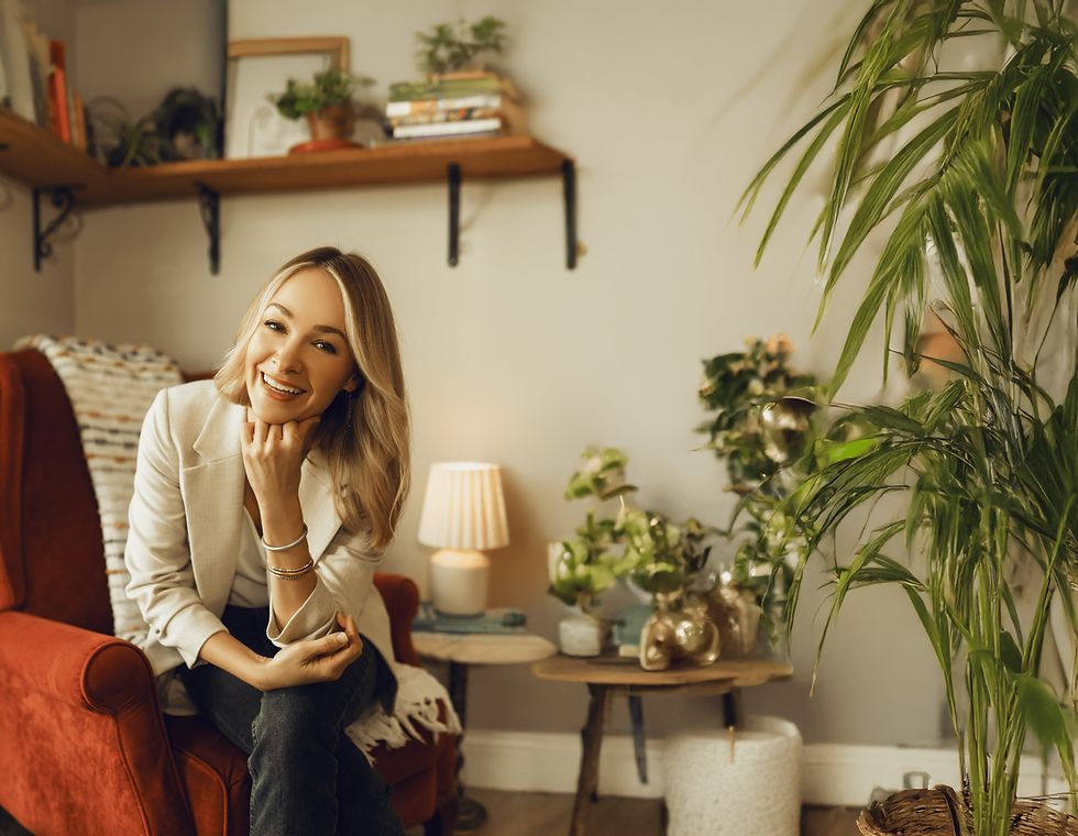 Sasha Headshot Extended.png