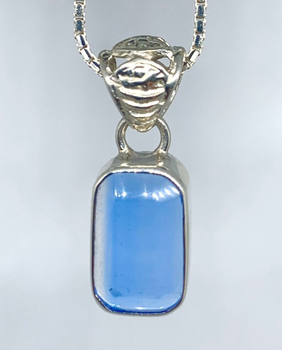 Thumbnail: S 75 - Siberian Blue Simple range pendant, hand made in Bali