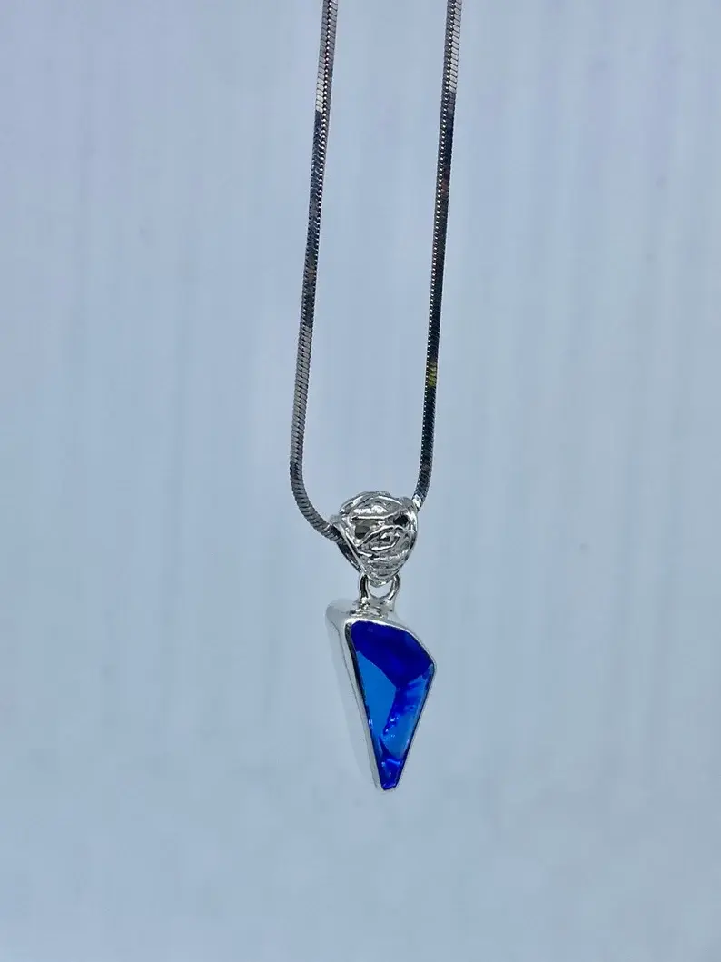 Thumbnail: S 106 - Siberian Blue Simple Pendant