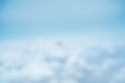 雲の上飛行機