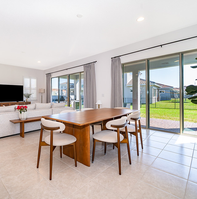 8124 Mabury Ln-12.jpg