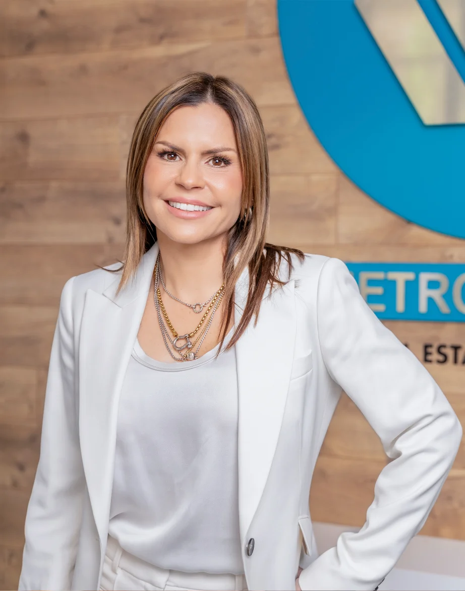 Alejandra Silva, Founder & Broker