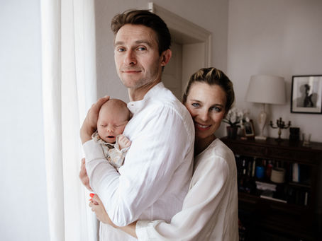 Babyshooting in Mannheim – natürliche Erinnerungen bei euch zu Hause