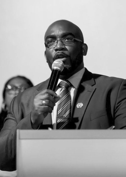 Pastor Duncan Spier