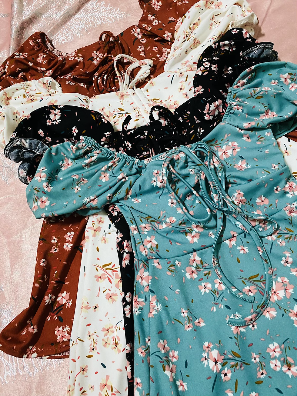 Thumbnail: French floral puff sleeve dress