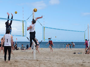 DEEP DISH TO HOST BUCS BEACH VOLLEYBALL TOURNAMENT