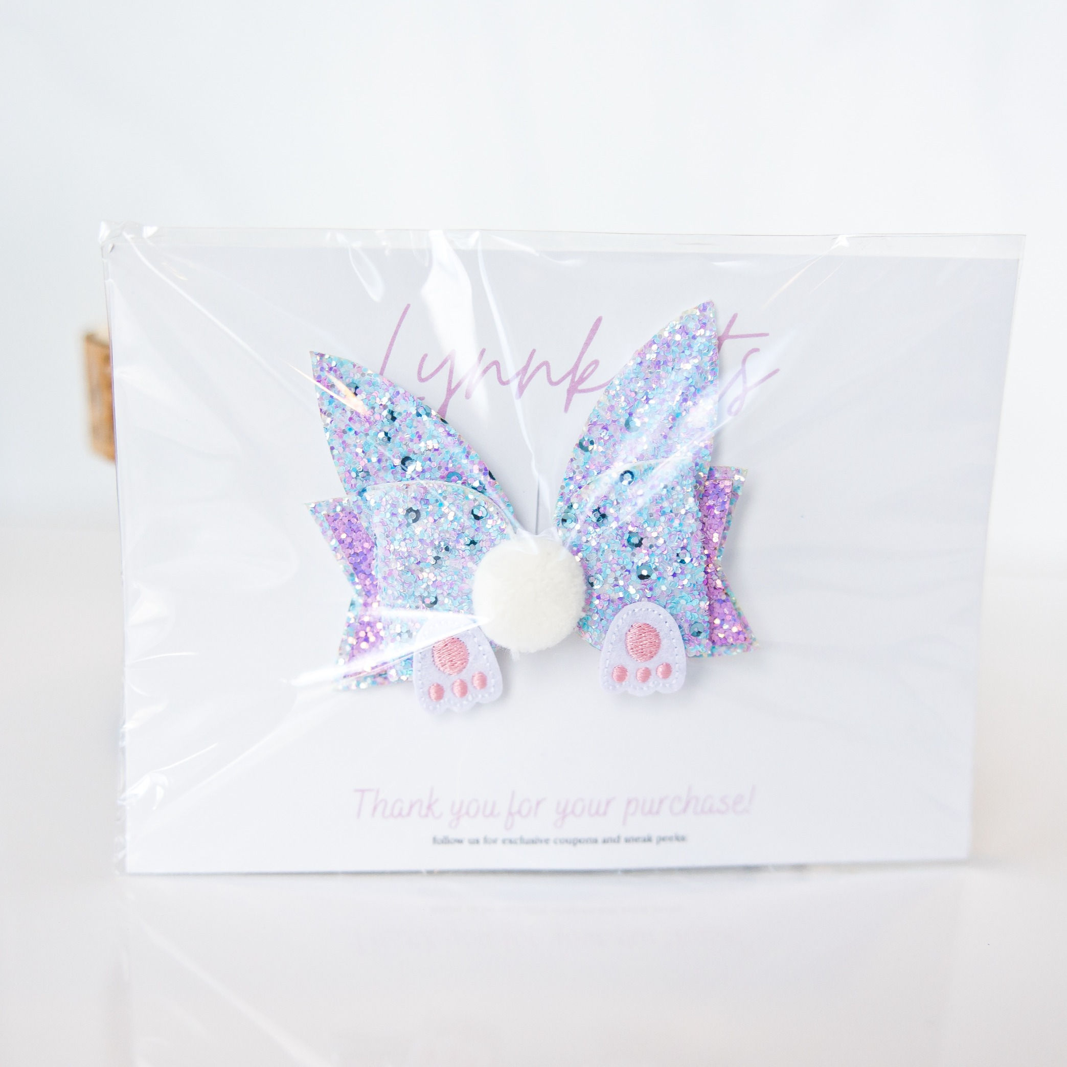 Lynnknots - Bunny Tail Clip Purple Glitter