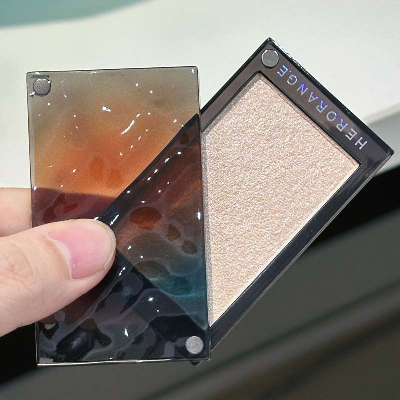 Thumbnail: Shiny Highlighter Powder Fine Texture Pearl Gloss Long Lasting Velvet Finish Fac