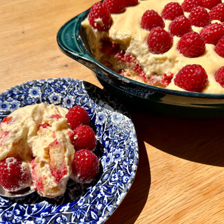 raspberry tiramisu plated up