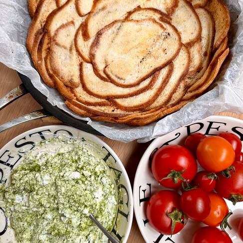 Ingredients for the ricotta, pesto and tomato tart
