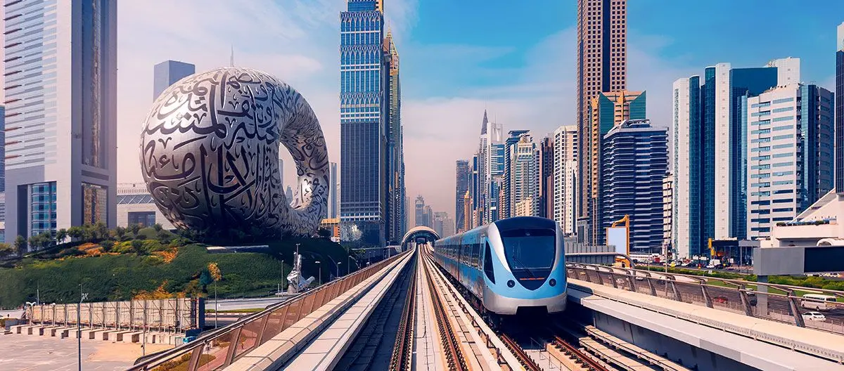 迪拜地铁与城市交通