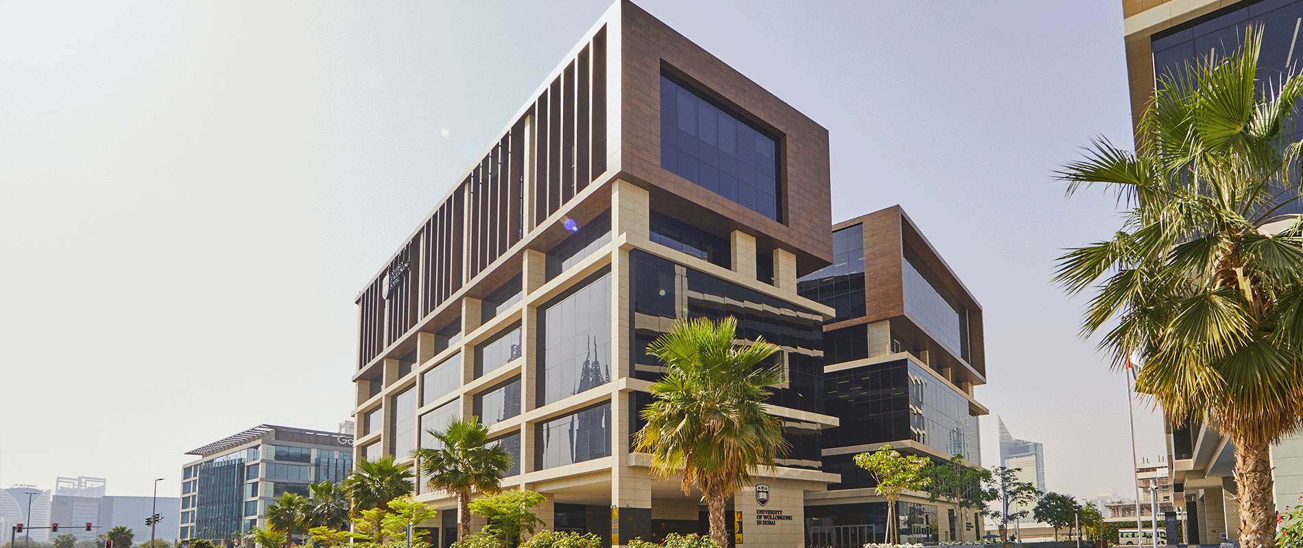 沃隆港大学迪拜校区校园