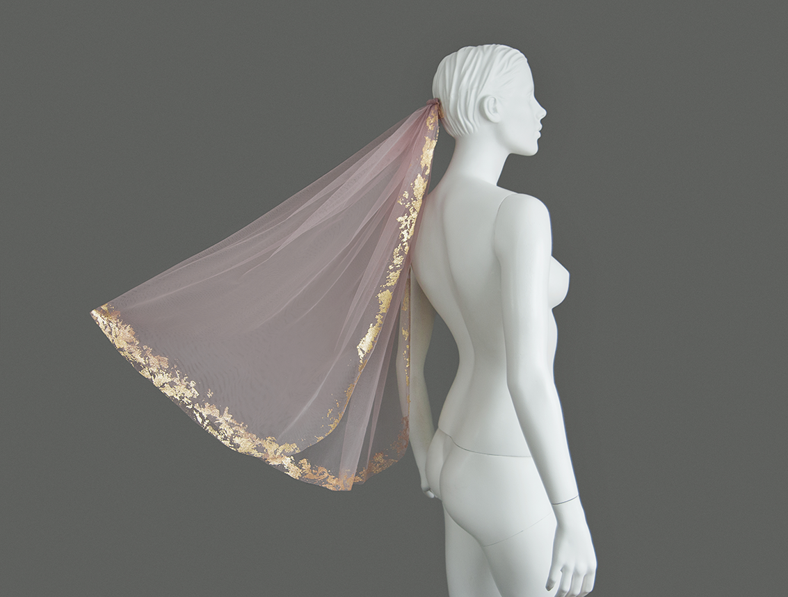 NOVA Comb Veil in Deep Pink