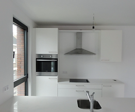 Tweeslaapkamer appartement in recente nieuwbouw