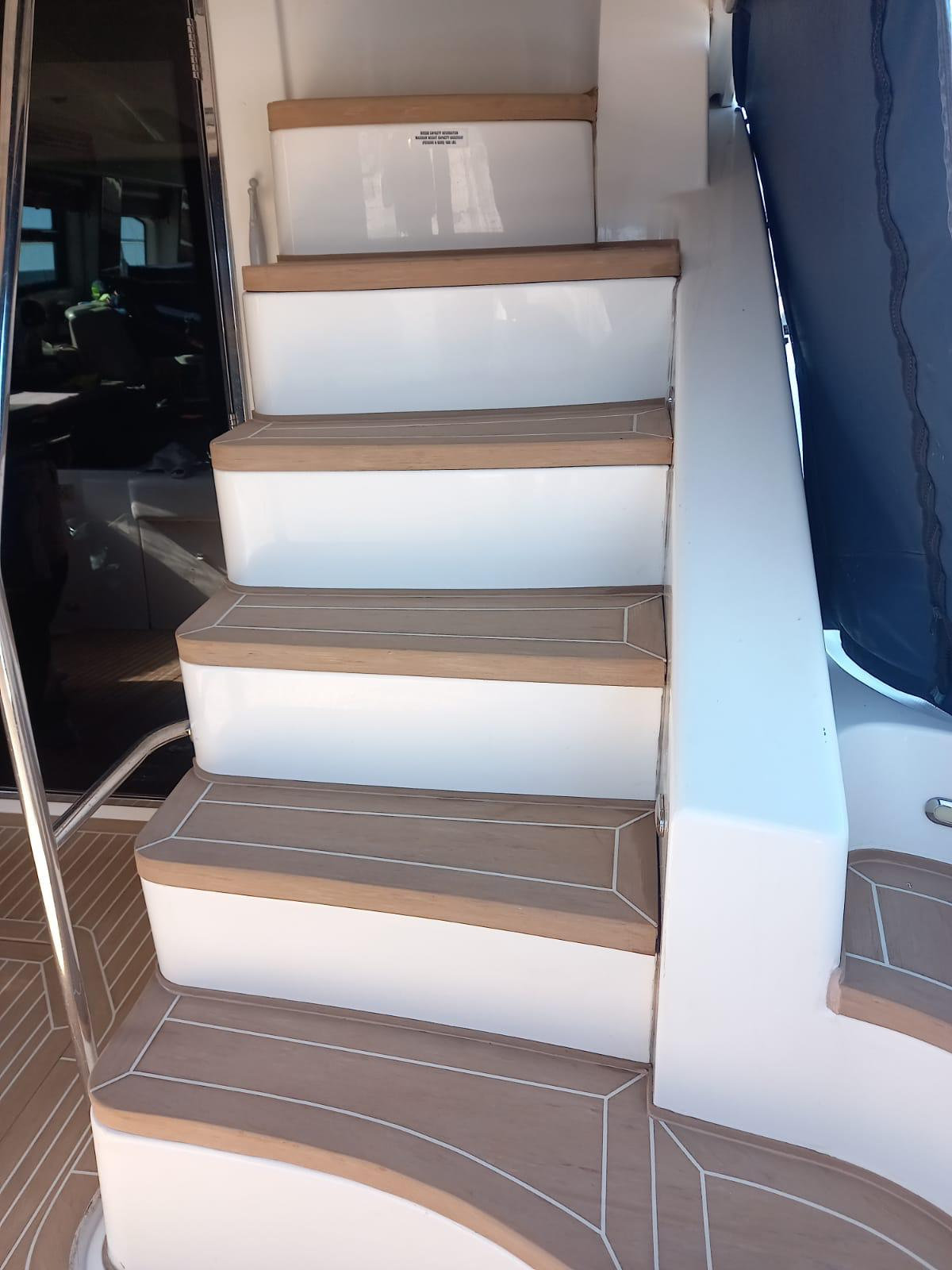 Sea Ray 505 Sedan Bridge · 2009 zu verkaufen – Toskana (Livorno und Elba) — Foto 8