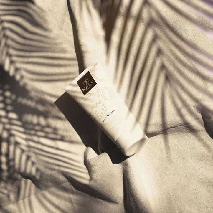 studio-zak - packaging - design - naru - organics - self - tan