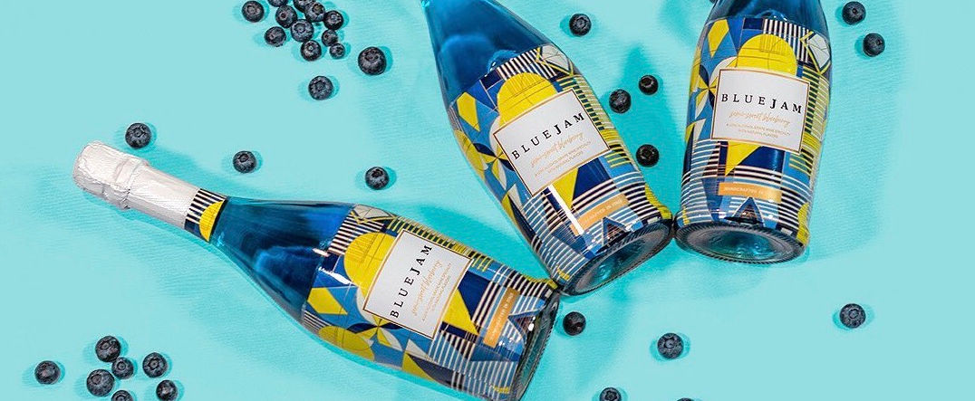 studio-zak-packaging-design- blue - jam - red - jam - sparkling - wine