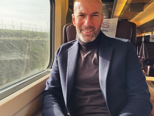 Zinédine Zidane bientôt de retour sur un banc ?