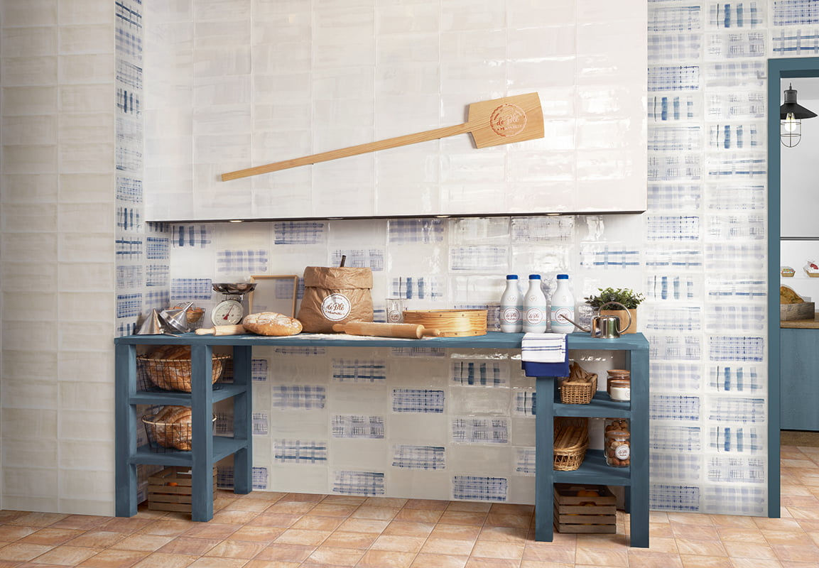 Carrelage effet zellige Série Déco Aquarel Blu 15x30 cm