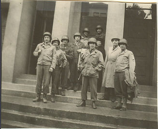 P996.083.013-768x624.jpg