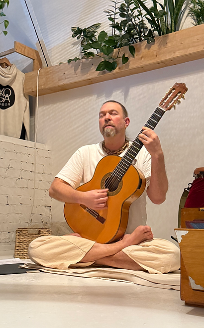 Mantra-Kirtan