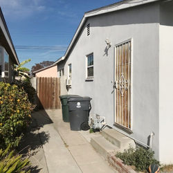 6319 CHARLWOOD ST., LAKEWOOD