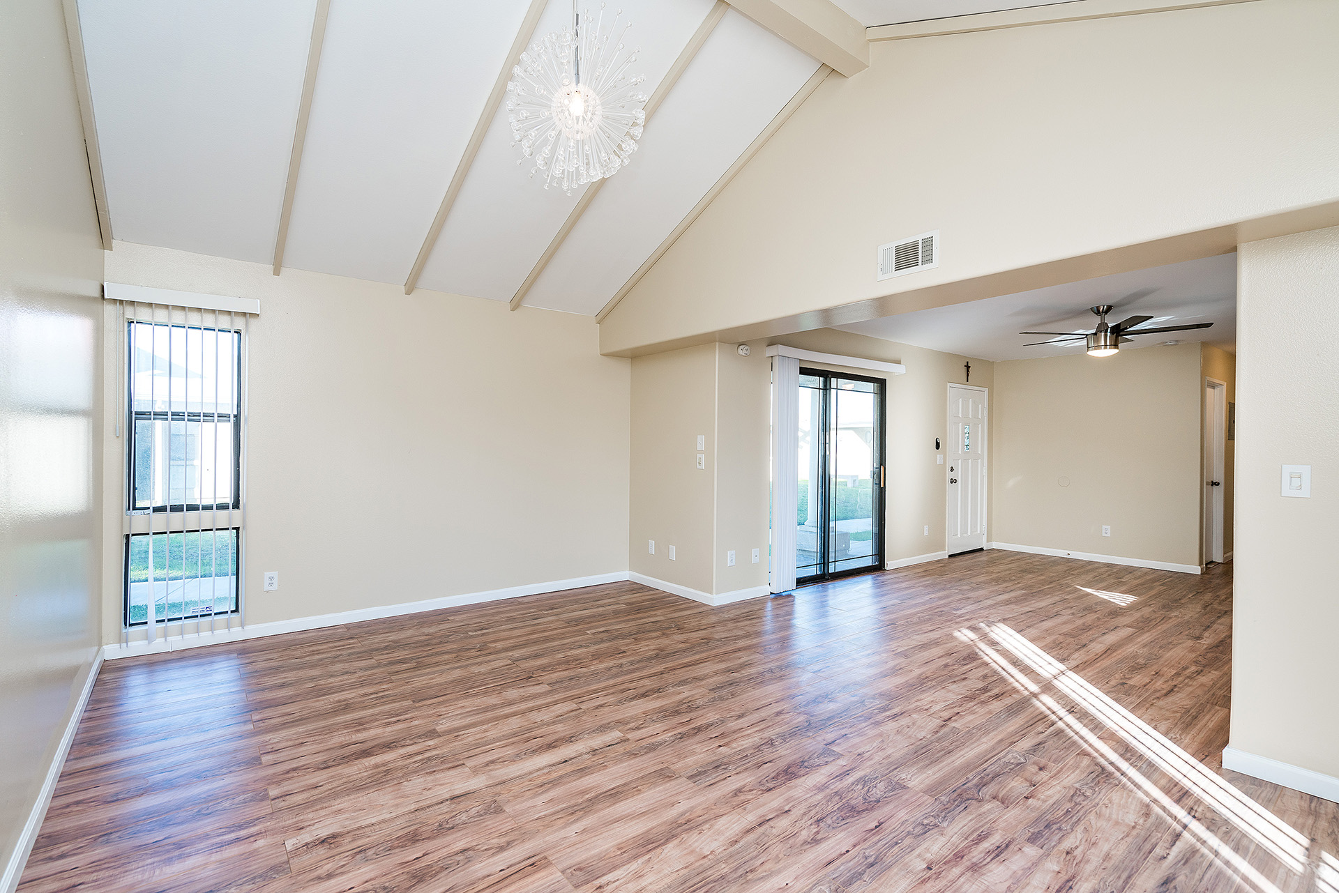 Properties calhomesrealty