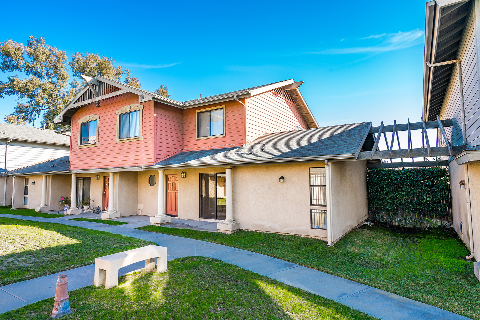 Properties calhomesrealty