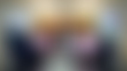 Equipo de PRINTOPAC junto al certificado Rumbo a la Carbono Neutralidad, otorgado por SICMA Ecuador, a empresas que inician la medición de su huella de carbono.