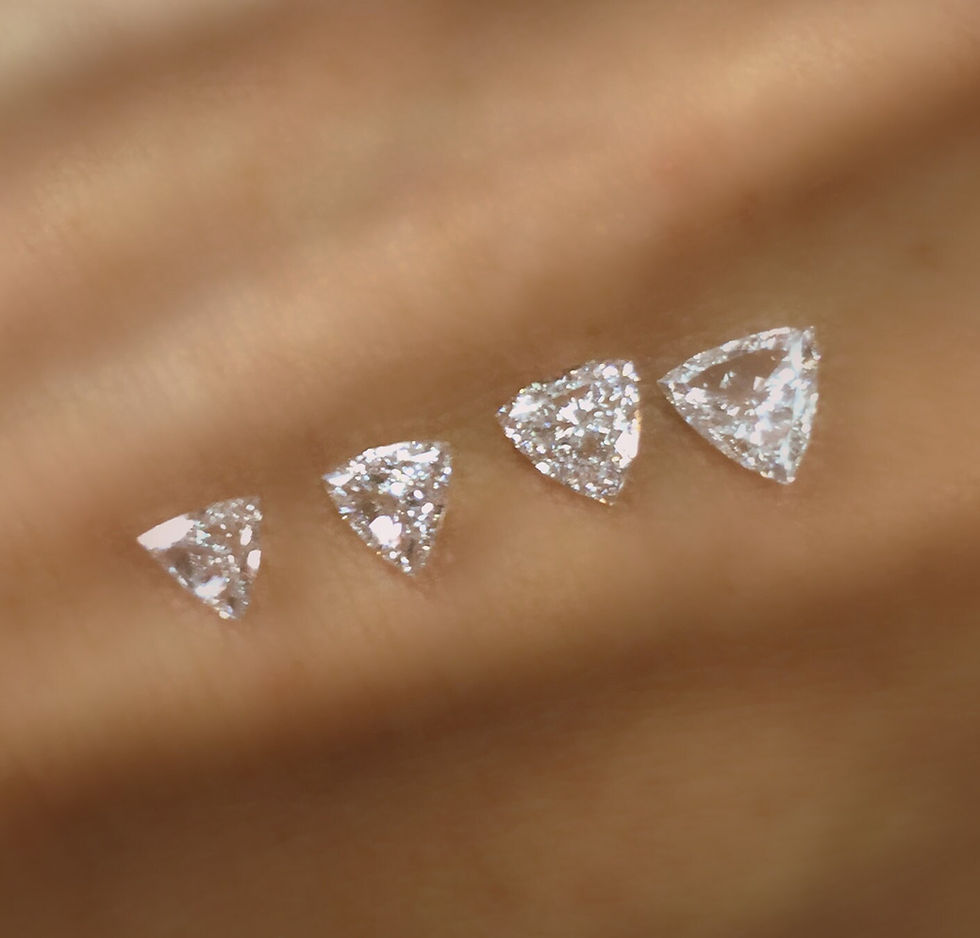 Thumbnail: Diamond Trillion Ring