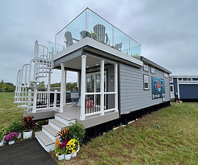 NEW GREAT OUTDOOR COTTAGES LUXURY PARK MODEL- THE 300