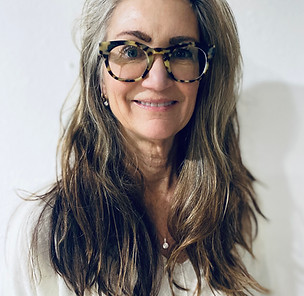 Pam Dominisse headshot.jpg