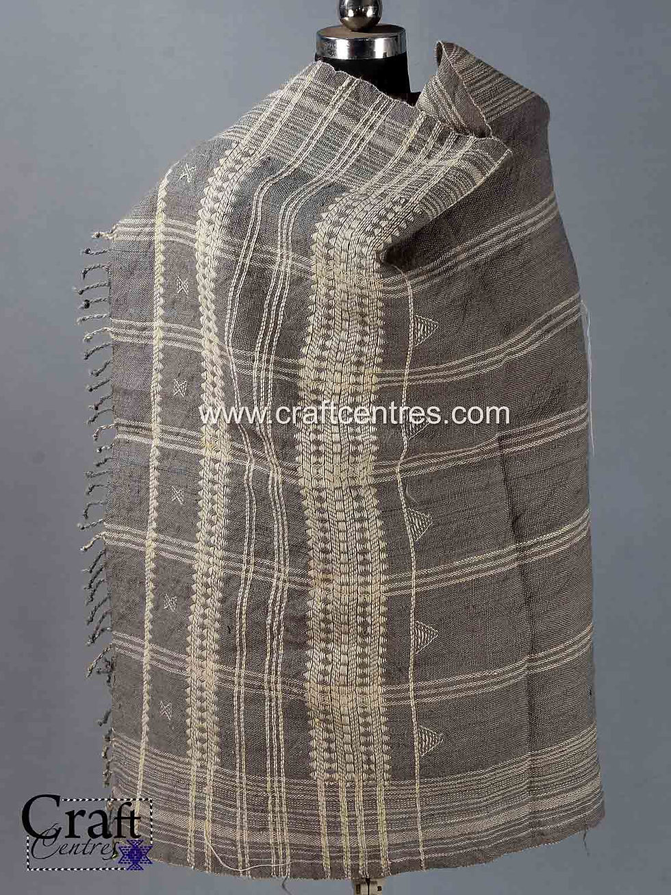 Handwoven Bhujodi desi wool throw