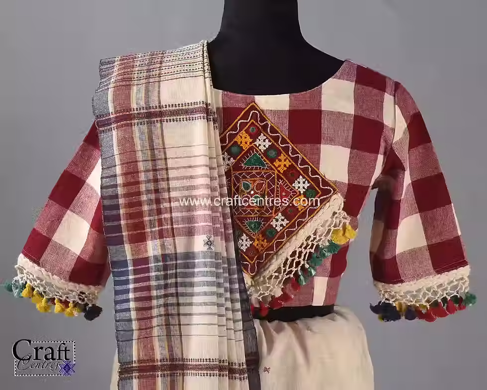 Thumbnail: Bhujodi saree blouse combo full view