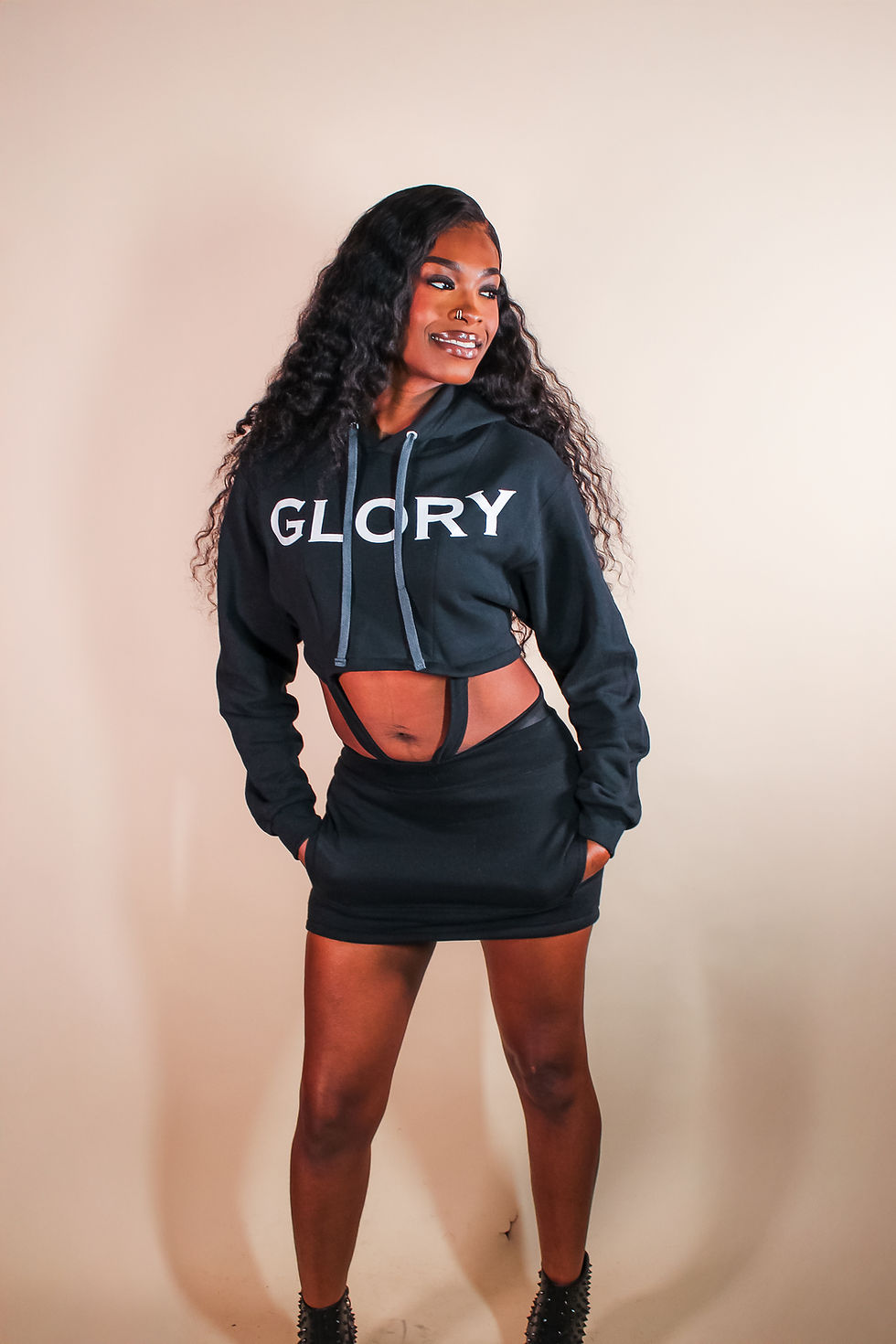 Thumbnail: GLORY Carrier Cropped Hoodie Set