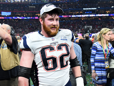 Chicago Complete Their Reinvigorated Offensive Line