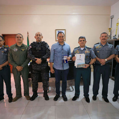 Weverton Rocha recebe Medalha Brigadeiro Falcão e participa de importantes entregas em Bacabeira e Matões do Norte