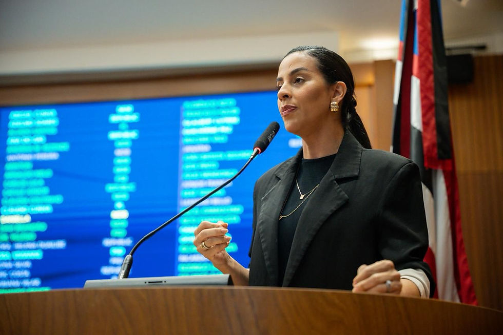 Deputada Daniella parabeniza governador Brandão por sancionar lei que reconhece maternidade atípica e outras ações relevantes
