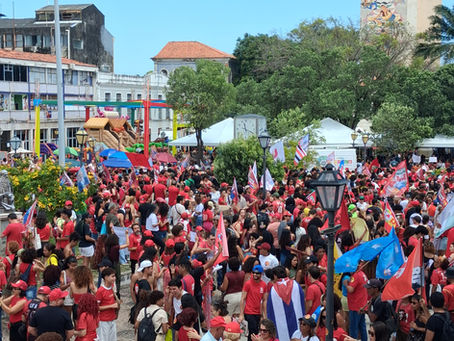 Domingo de mobilização: Manifestação em São Luís reúne centenas de apoiadores de Lula
