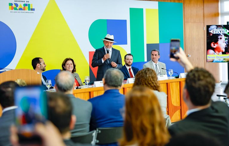 Novo Desenrola fortalece recuperação financeira de famílias, estudantes e pequenos negócios