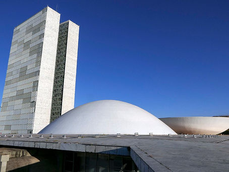 Senado retoma votações com projeto que amplia garantia ao crédito